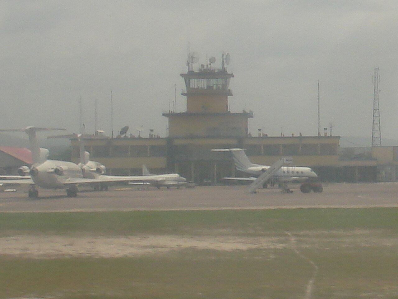 Aéroport international de N'djili à Kinshasa